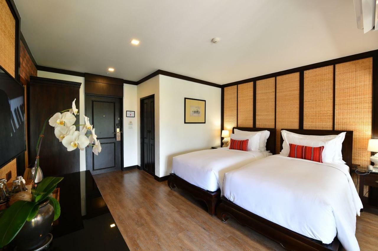 El Barrio Lanna Hotel Чиангмай Екстериор снимка