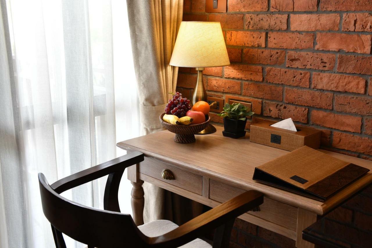 El Barrio Lanna Hotel Чиангмай Екстериор снимка