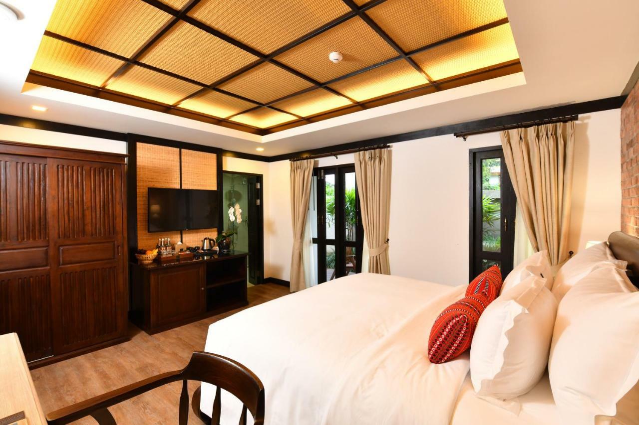 El Barrio Lanna Hotel Чиангмай Екстериор снимка