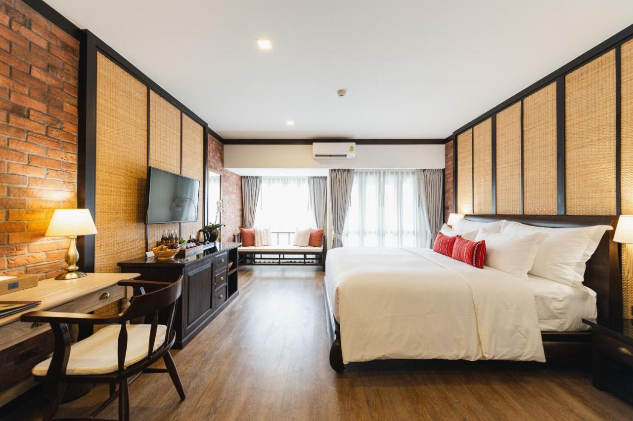 El Barrio Lanna Hotel Чиангмай Екстериор снимка