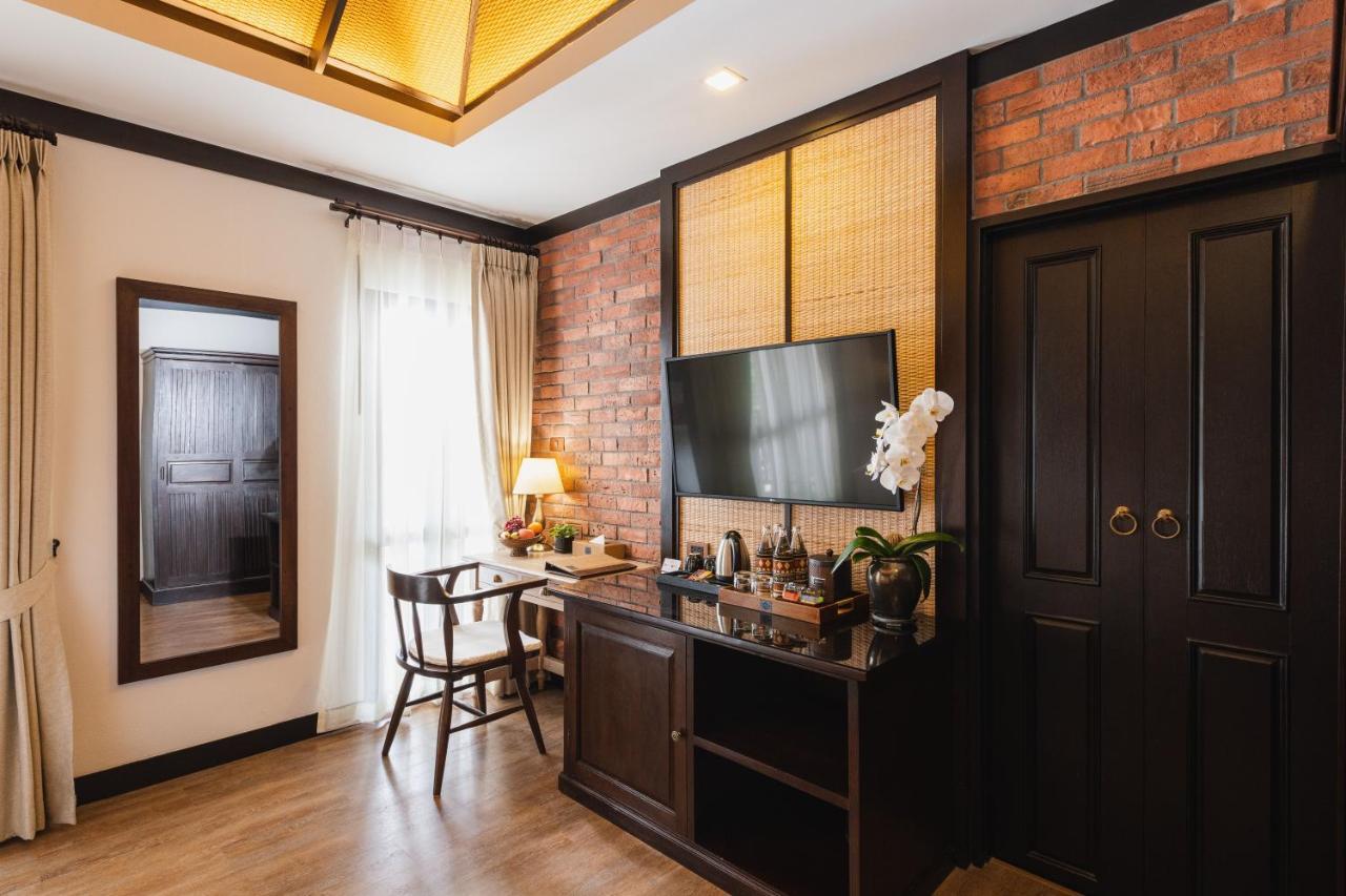 El Barrio Lanna Hotel Чиангмай Екстериор снимка