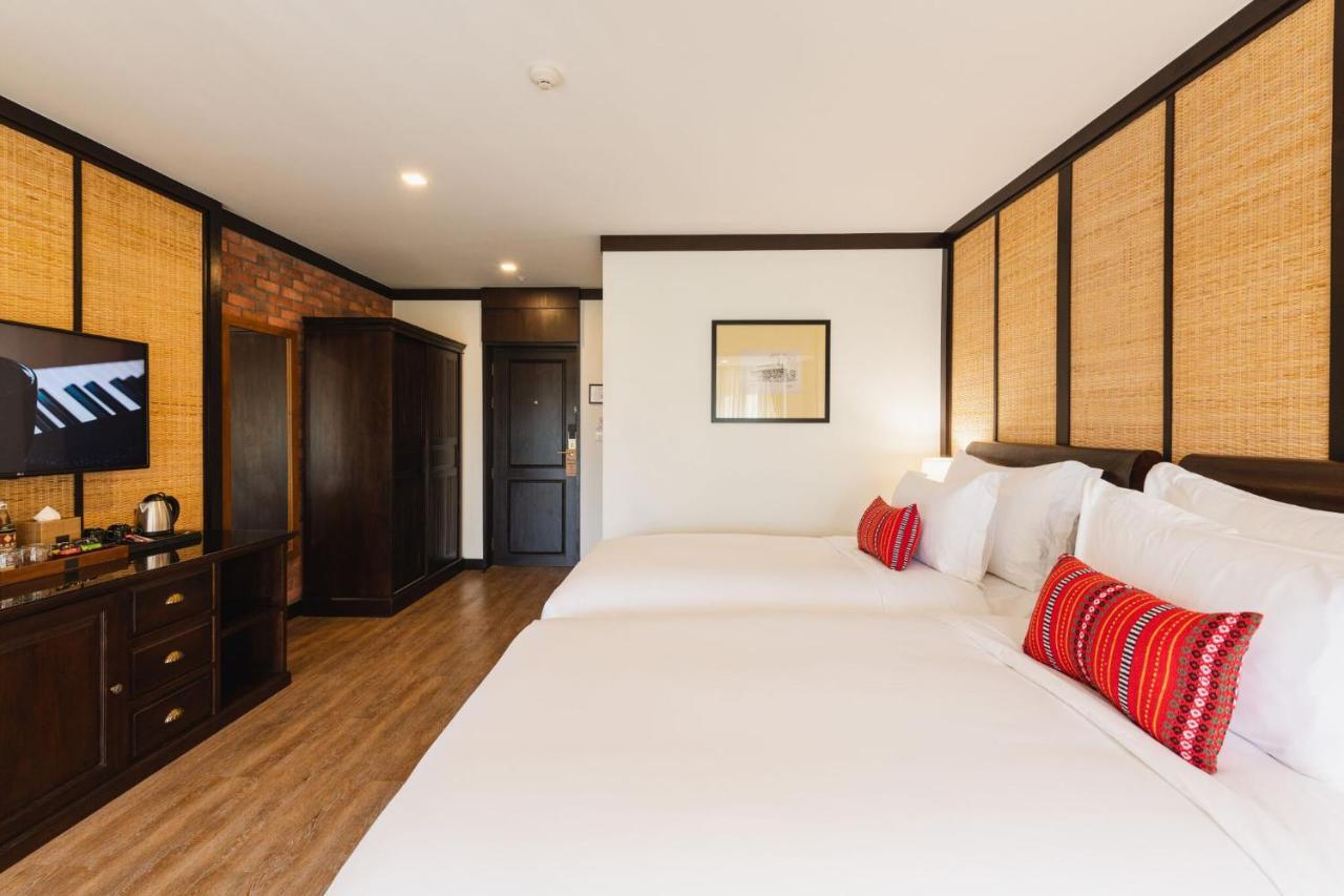 El Barrio Lanna Hotel Чиангмай Екстериор снимка